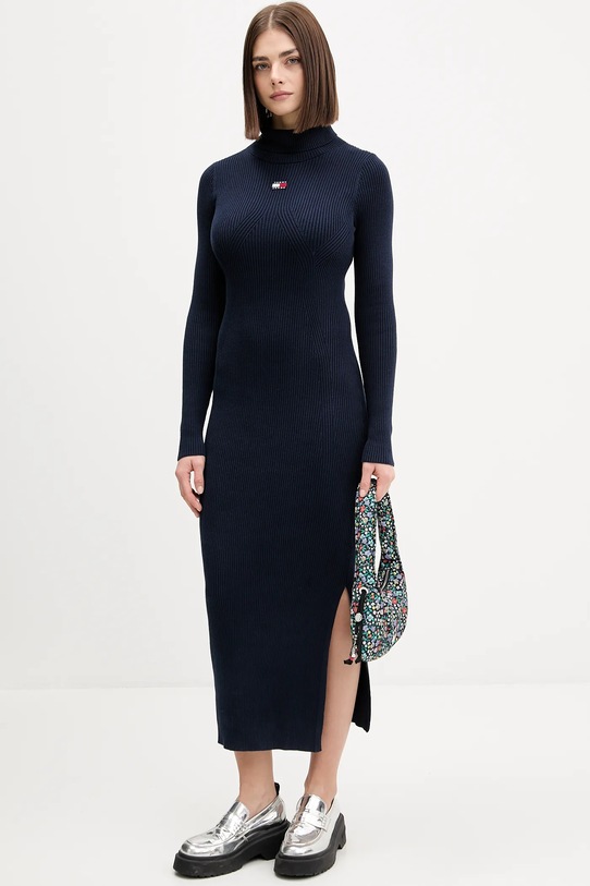 Tommy Jeans sukienka DW0DW21910 granatowy SS26