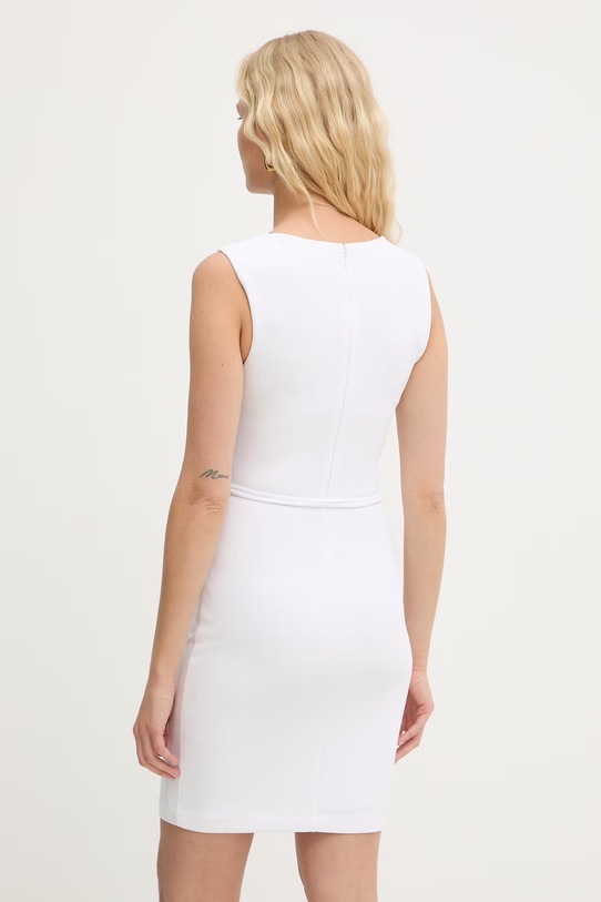 Odzież Guess sukienka CLEA W6RK0I.KC9O0 biały