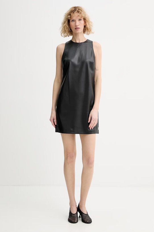 Calvin Klein sukienka LV147E008G czarny SS26