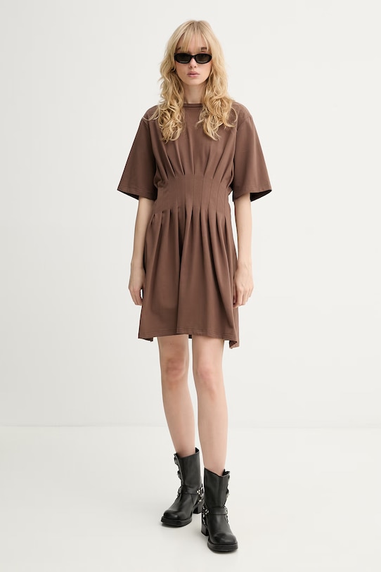 Gestuz sukienka bawełniana z elastanem 10911234 brązowy SS26