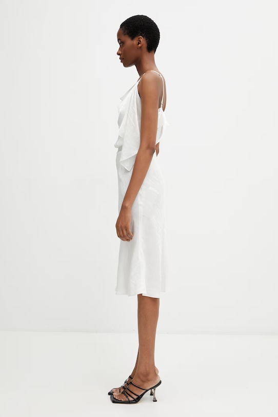 MM6 Maison Margiela letní šaty s viskózou S52DD0082.M35737.003J bílá SS26