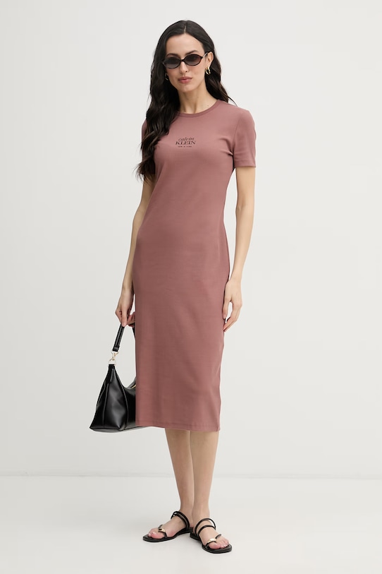 Calvin Klein Jeans sukienka bawełniana z elastanem LV044F241G brązowy SS26