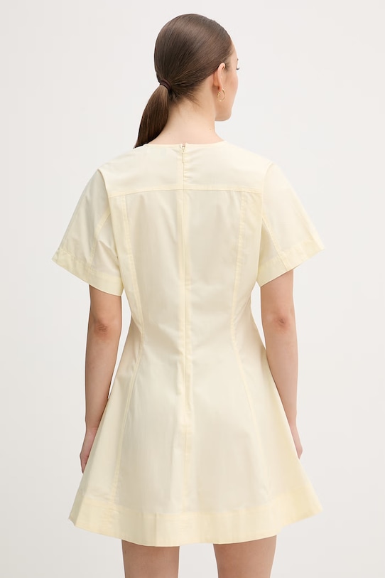 Дрехи Calvin Klein Jeans разкроена рокля от памук с еластан LV047F003G жълт