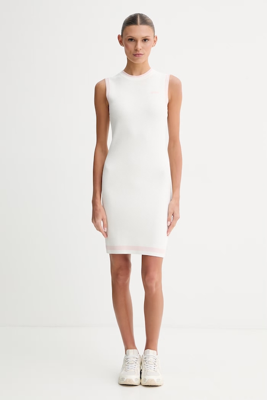 Guess sukienka GABRY V6GK04.Z0648 beżowy SS26