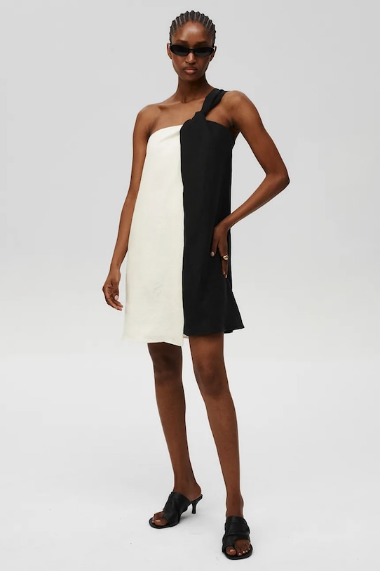 Undress Code sukienka lniana Orchid Dress casual czarny 1167UC