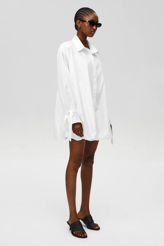 Undress Code sukienka Olsen Dress biały 1169UC