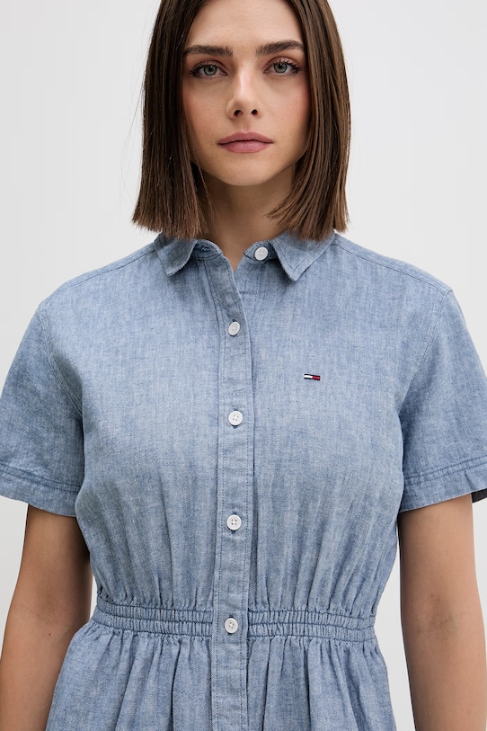 Tommy Jeans sukienka letnia jeansowa DW0DW18556 niebieski