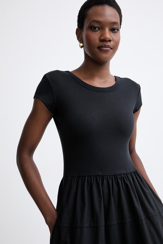 BOSS Orange obleka A-kroja iz bombaža z elastanom C Enight črna 50556386