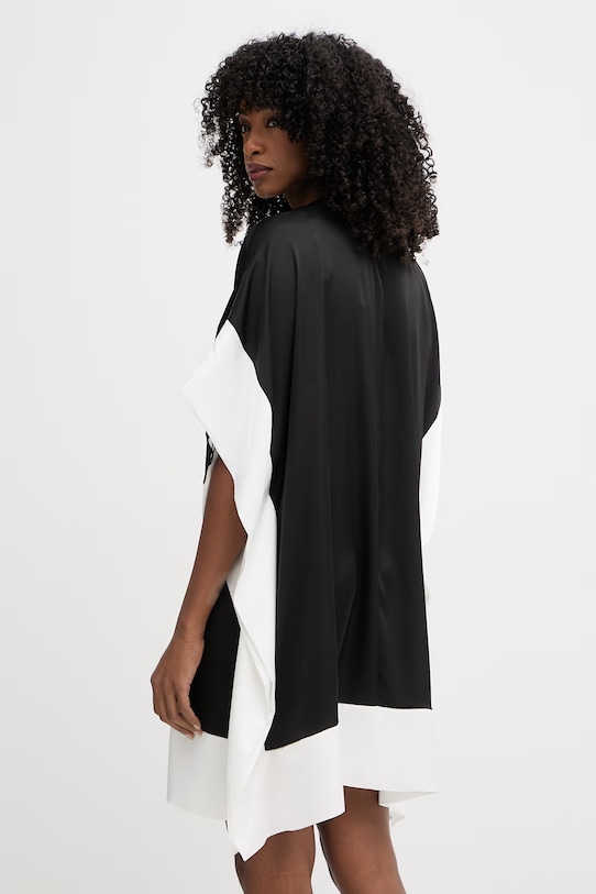 Oblečení Karl Lagerfeld Malé černé šaty B2W13016 černá