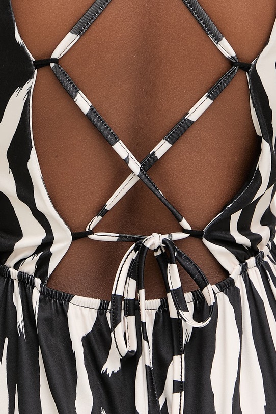 Morgan sukienka rozkloszowana RCLAMY czarny