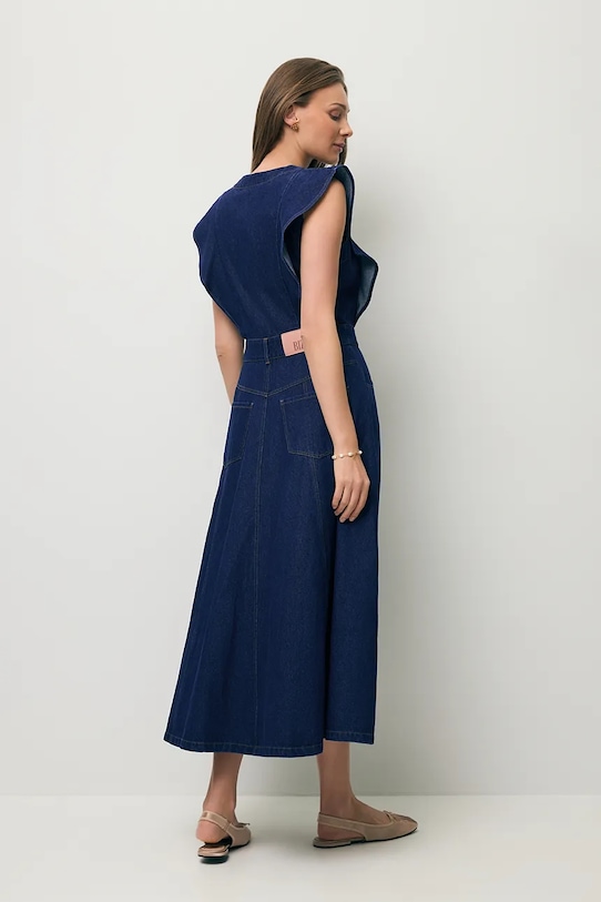 BIZUU obleka denim AIDEN AIDEN.NIEBIESKI mornarsko modra SS26