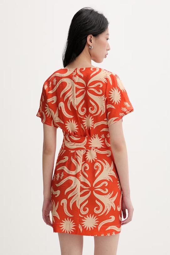 Odzież Never Fully Dressed sukienka kopertowa z wiskozą NFDDR3366 pomarańczowy