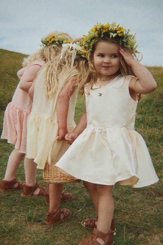 Konges Sløjd φόρεμα flared BELLIS DRESS GRS μπεζ KS105611.PPY2