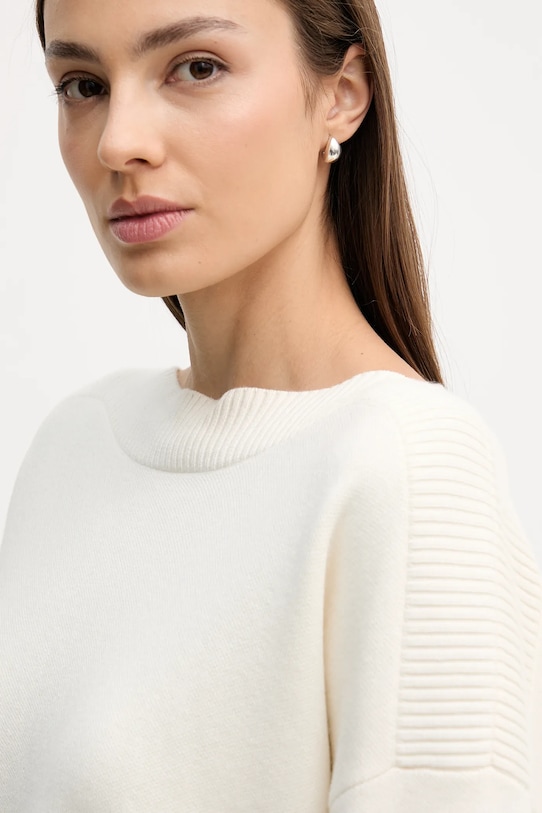 United Colors of Benetton sweter z domieszką wełny beżowy 10ICD10GC