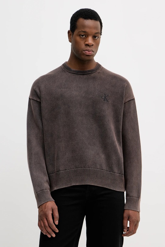 Calvin Klein Jeans sweter bawełniany aplikacja brązowy LV04RE300G