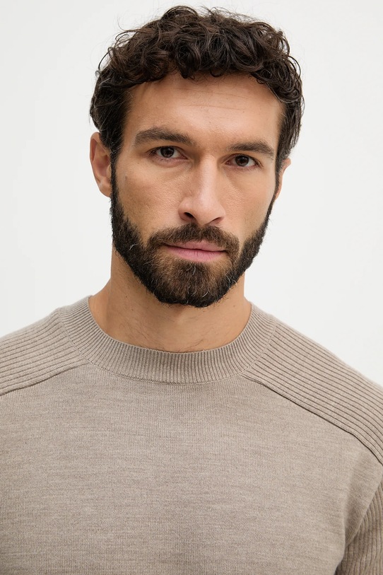 Armani Exchange sweter z dodatkiem wełny beżowy XM002825.AF10348