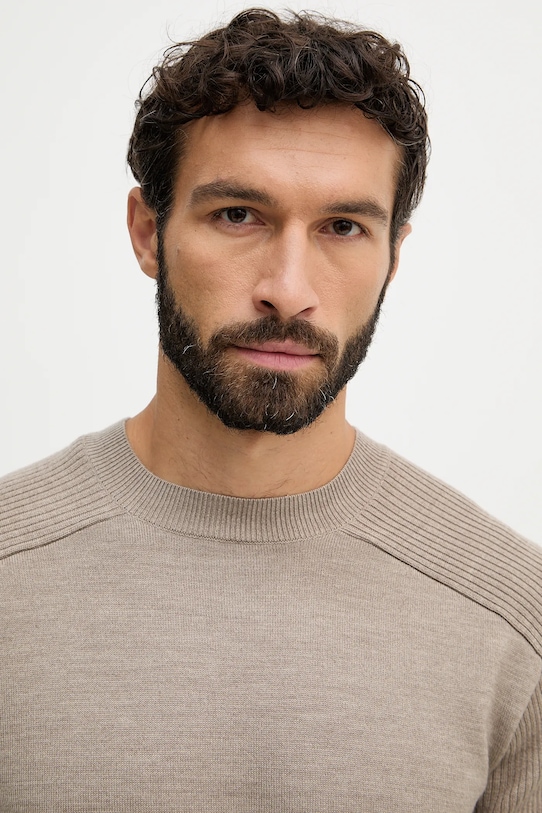 Armani Exchange sweter z dodatkiem wełny beżowy XM002825.AF10348