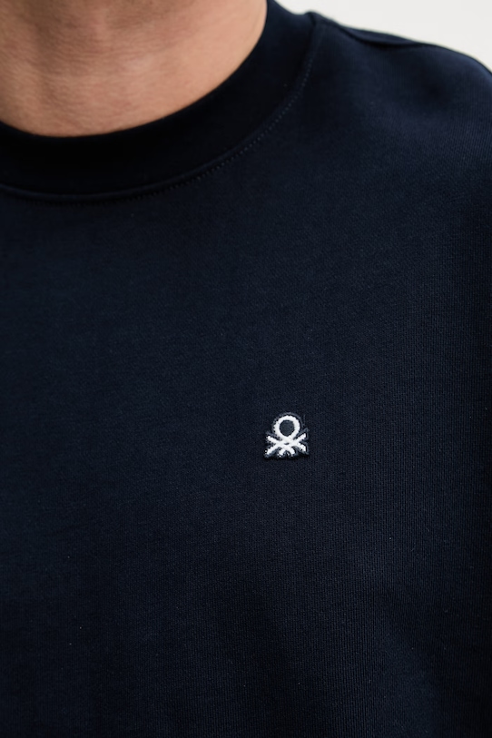 United Colors of Benetton dukserica za muškarce od pamuka 342ZU1093. mornarsko plava