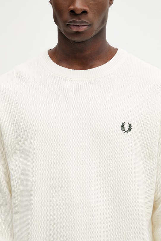 Fred Perry sweter bawełniany beżowy K2318