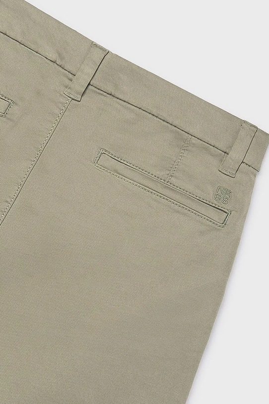 Мальчик Детские шорты Mayoral 242.7C.Junior.PPY2 зелёный