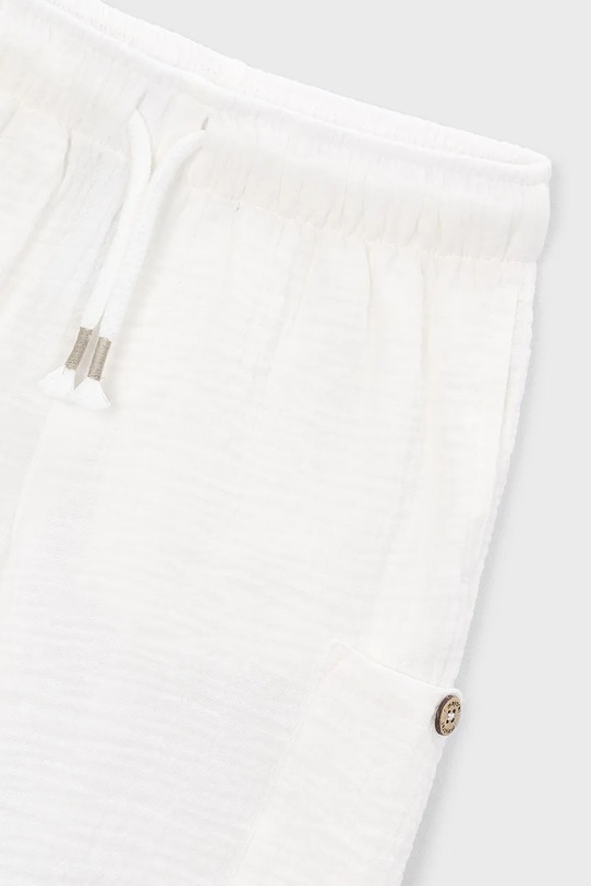 Dječaci Dječje pamučne kratke hlače Mayoral 3212.5H.Mini.PPY2 bijela