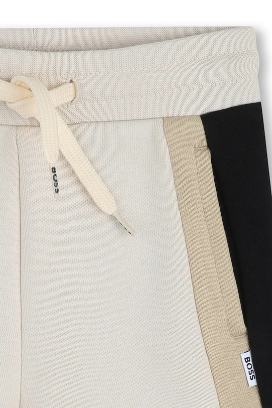 Dečki Kratke hlače za dojenčka BOSS J52873.86.94 bež