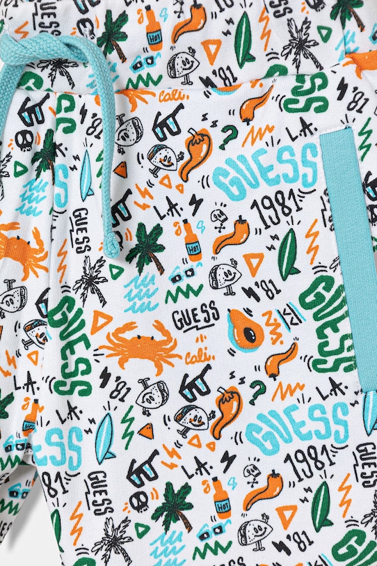 Chłopiec Guess szorty bawełniane dziecięce N6GD00.KA6R4.PPY2.M multicolor