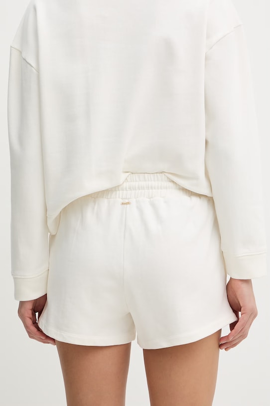 Abbigliamento Twinset Pantaloncini da tuta da donna in cotone 261TP202B beige