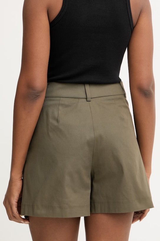 Odzież Luisa Spagnoli szorty damskie bawełniane z elastanem Altalena 542820 zielony