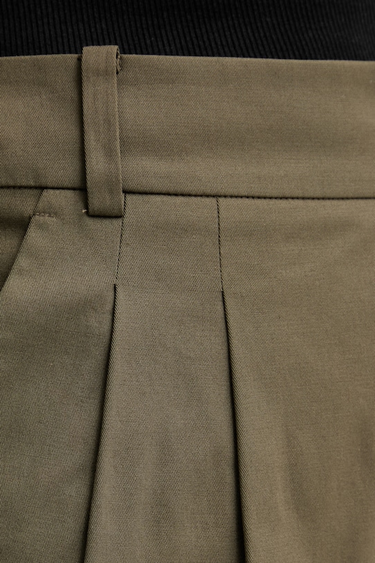 Luisa Spagnoli szorty damskie bawełniane z elastanem Altalena zielony 542820