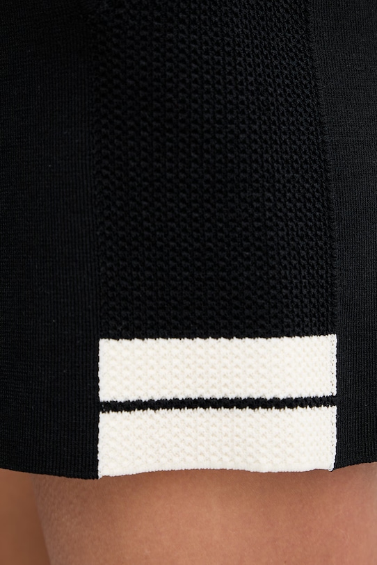 Guess szorty damskie GABRY czarny V6GD05.Z0652