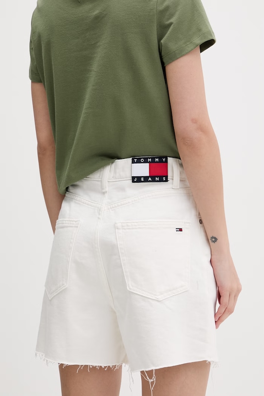 Odzież Tommy Jeans szorty damskie jeansowe DW0DW22695 beżowy