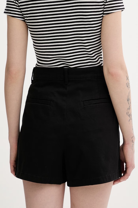 Odzież Tommy Jeans szorty damskie bawełniane z elastanem DW0DW23268 czarny
