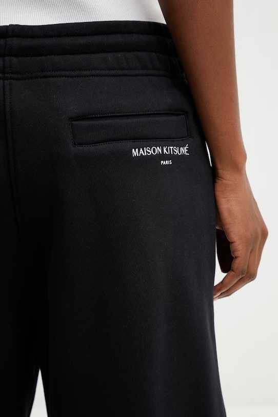 Maison Kitsuné szorty bawełniane damskie czarny QM01450KM0341