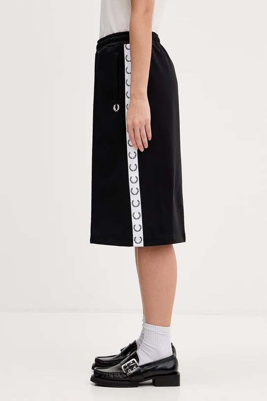 Fred Perry szorty S2101 czarny SS26