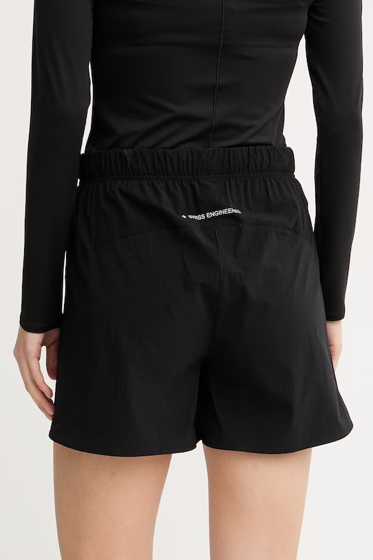 Одяг X-bionic шорти жіночі COREFUSION RUN DISCOVER CF.R5AAS26W чорний
