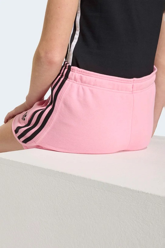 adidas Originals otroške kratke hlače z bombažem KC8669