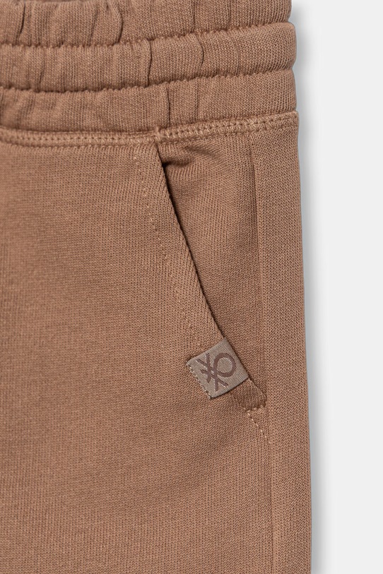 Αγορίστικα United Colors of Benetton Παιδικά σορτς βαμβακερά 3J68C901G.G.Stagionale καφέ