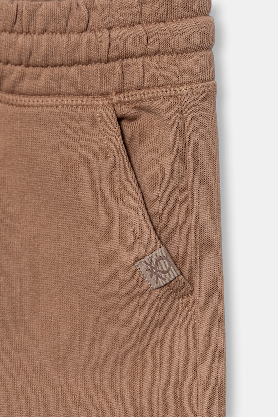 Αγορίστικα United Colors of Benetton Παιδικά σορτς βαμβακερά 3J68C901G.G.Stagionale καφέ