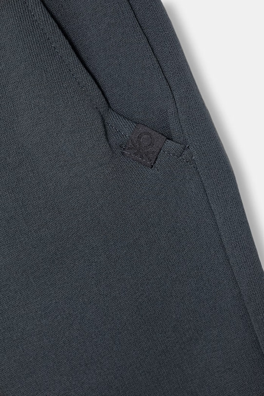 Chłopiec United Colors of Benetton szorty dziecięce bawełniane 3J68C901G.G.Stagionale szary