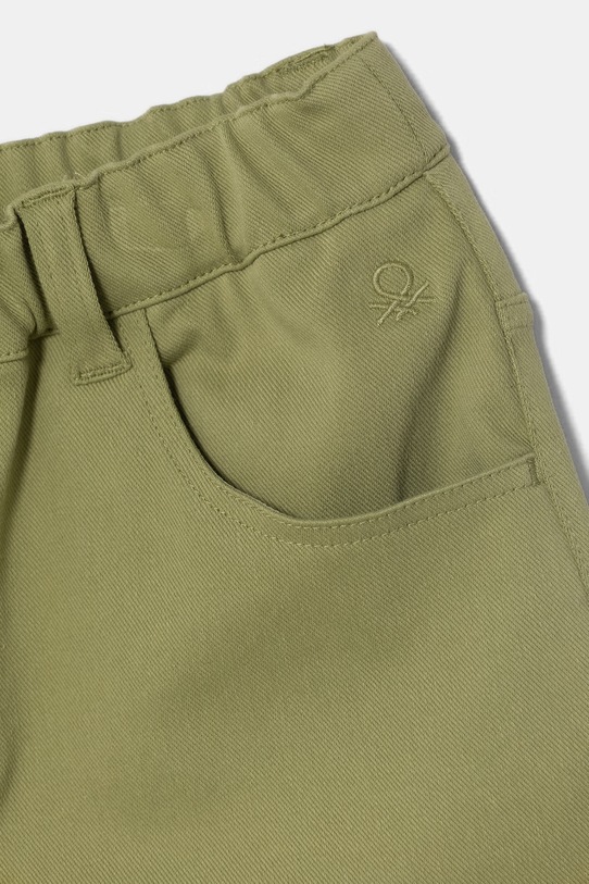 Chlapec United Colors of Benetton šortky detské 46D6C904E.G.Stagionale zelená