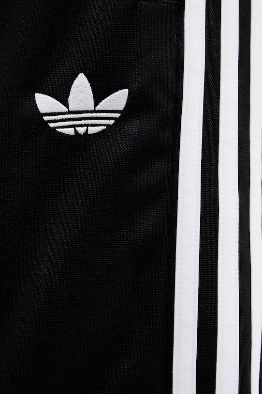 Kratke hlače adidas Originals crna KE3594
