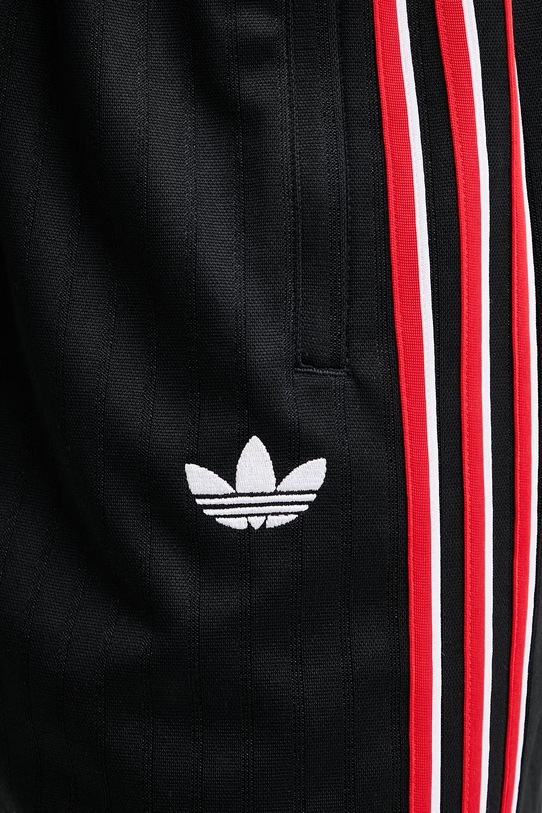 adidas Originals szorty Firebird czarny KS5505