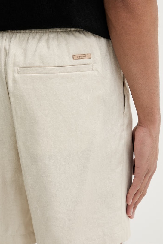 Calvin Klein σορτς ανδρικά με λινό μπεζ LV04LF620G