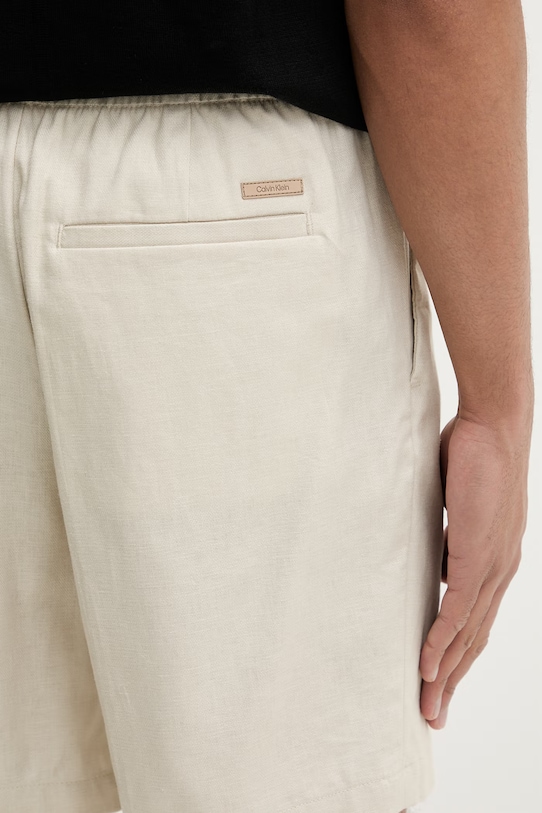 Calvin Klein σορτς ανδρικά με λινό μπεζ LV04LF620G