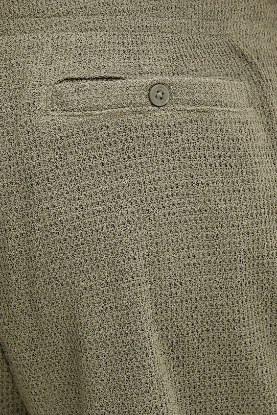 Calvin Klein szorty męskie z wiskozą zielony LV00NM2987