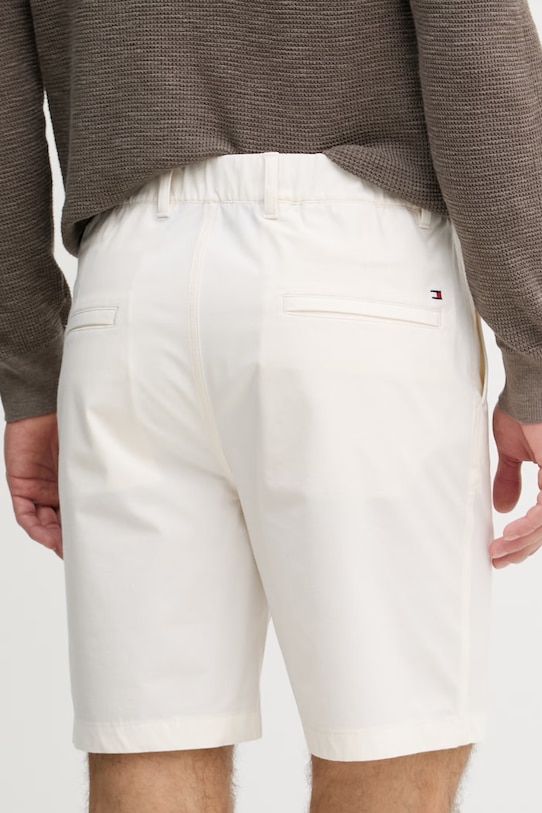 Oblečení Tommy Hilfiger chino šortky pánské MW0MW42354 béžová