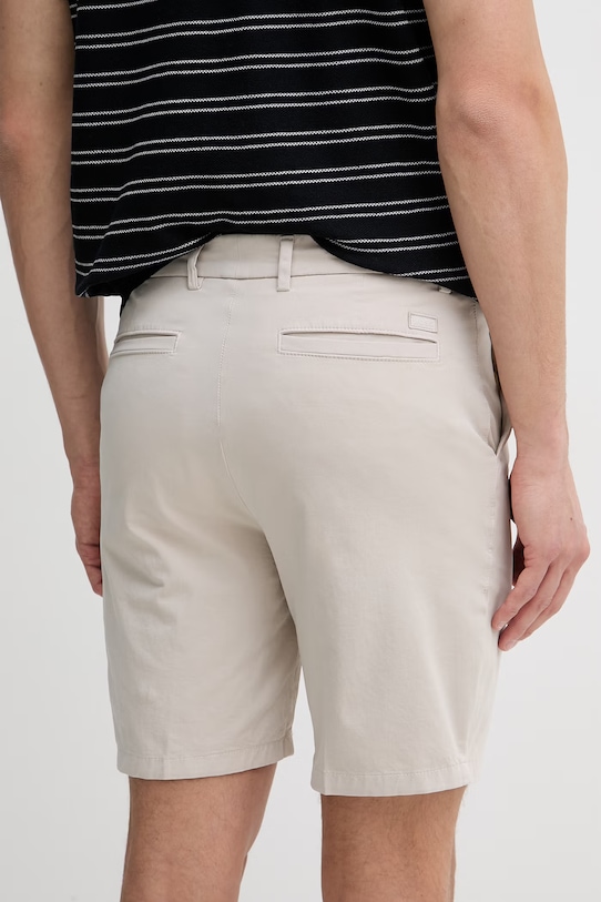 Odzież BOSS szorty 50555235 beżowy