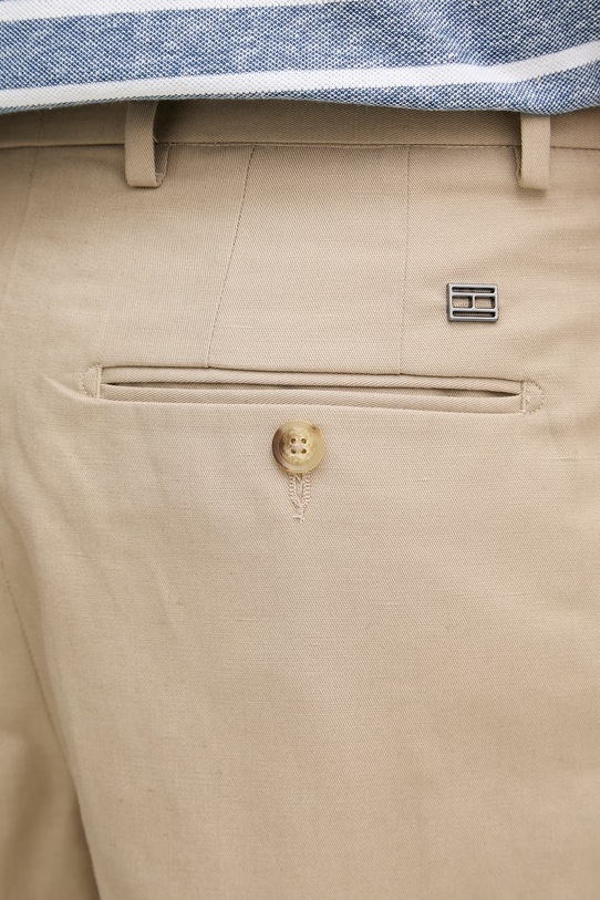 Tommy Hilfiger bermudy pánske s prímesou ľanu NEW YORK béžová MW0MW42670