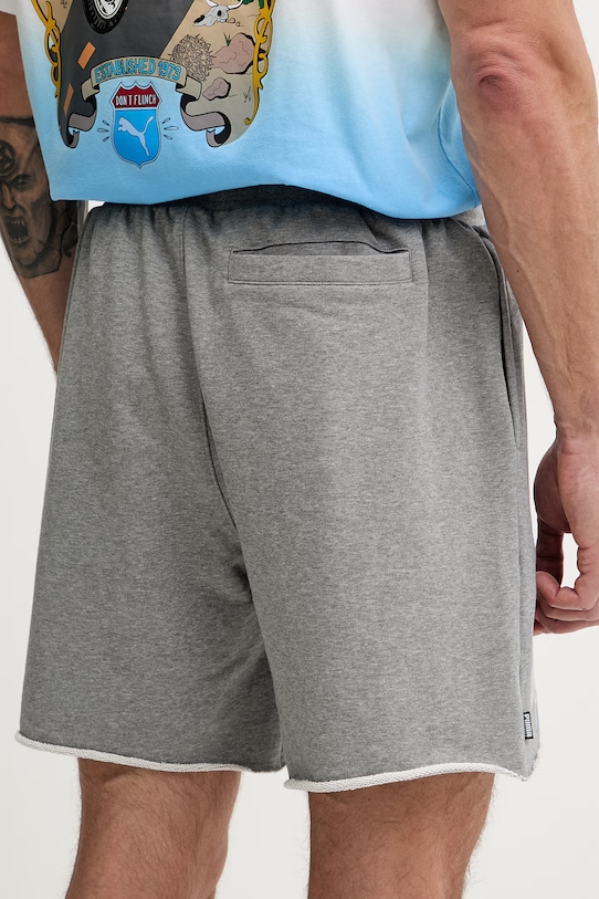 Odzież Puma szorty dresowe bawełniane ATW Dylan Terry 635063 szary